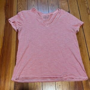 Loft basic tee striped v neck Small